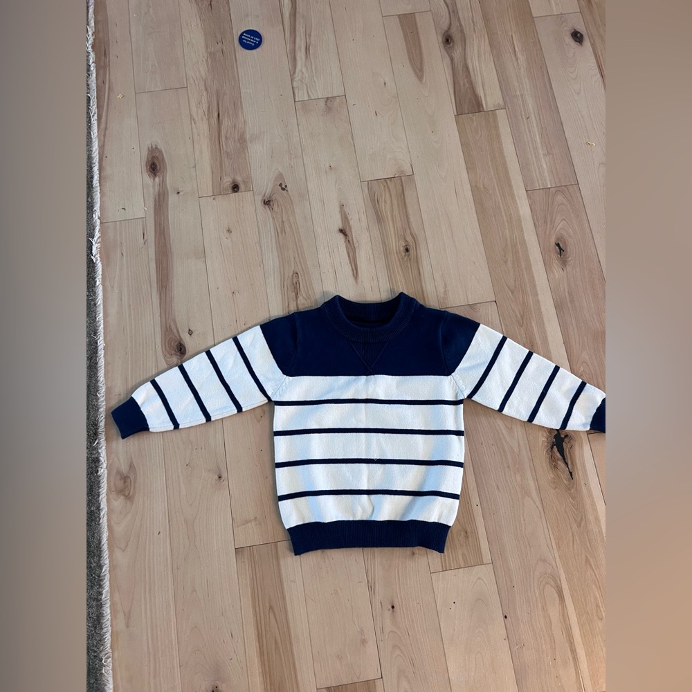 Boys sweater